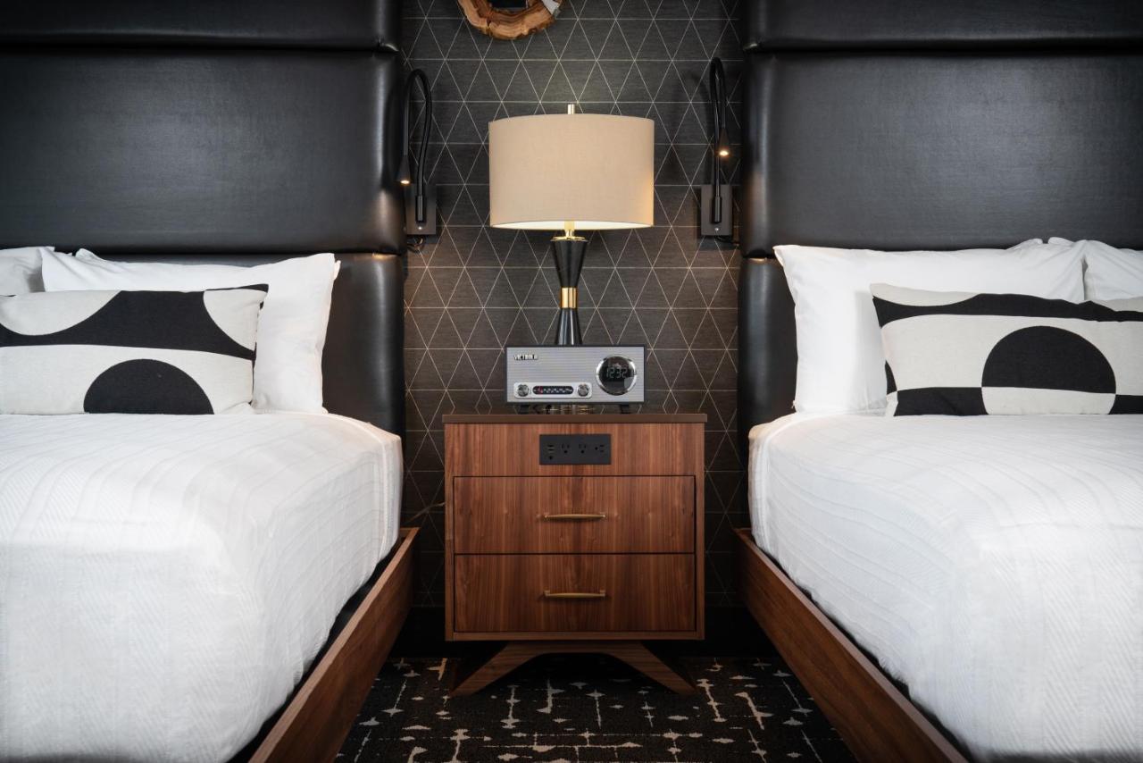 | The Earl in Charlevoix