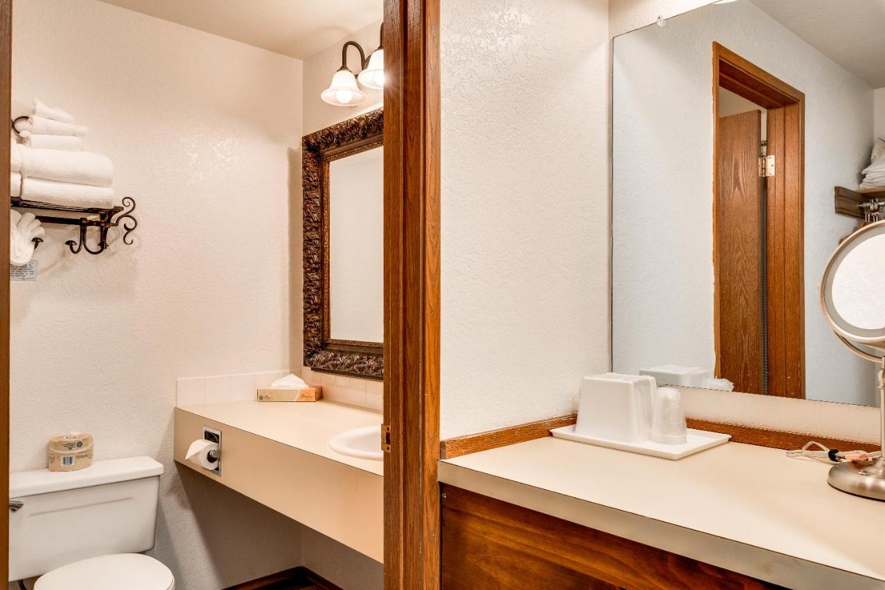  | Alpine Rivers Inn