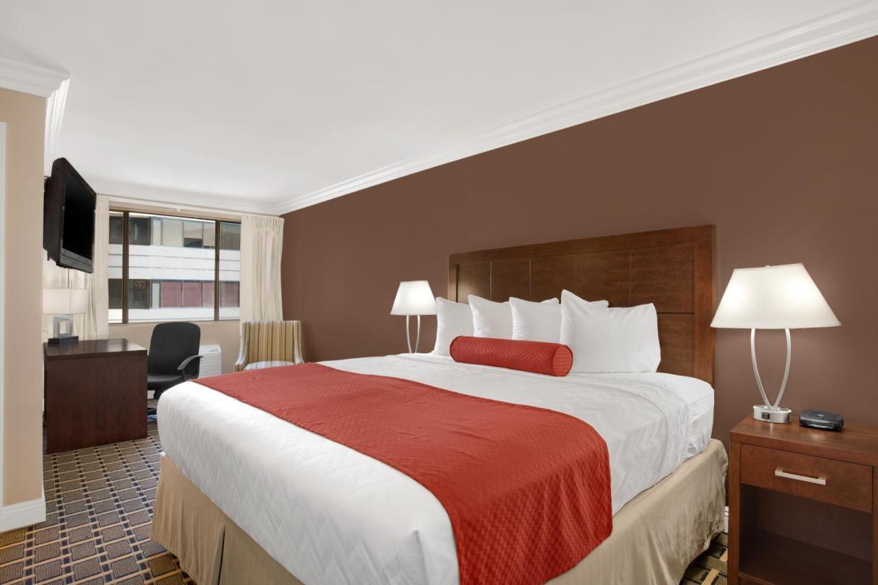 King Room - Non-Smoking at Best Western Plus LA Mid Town Hotel