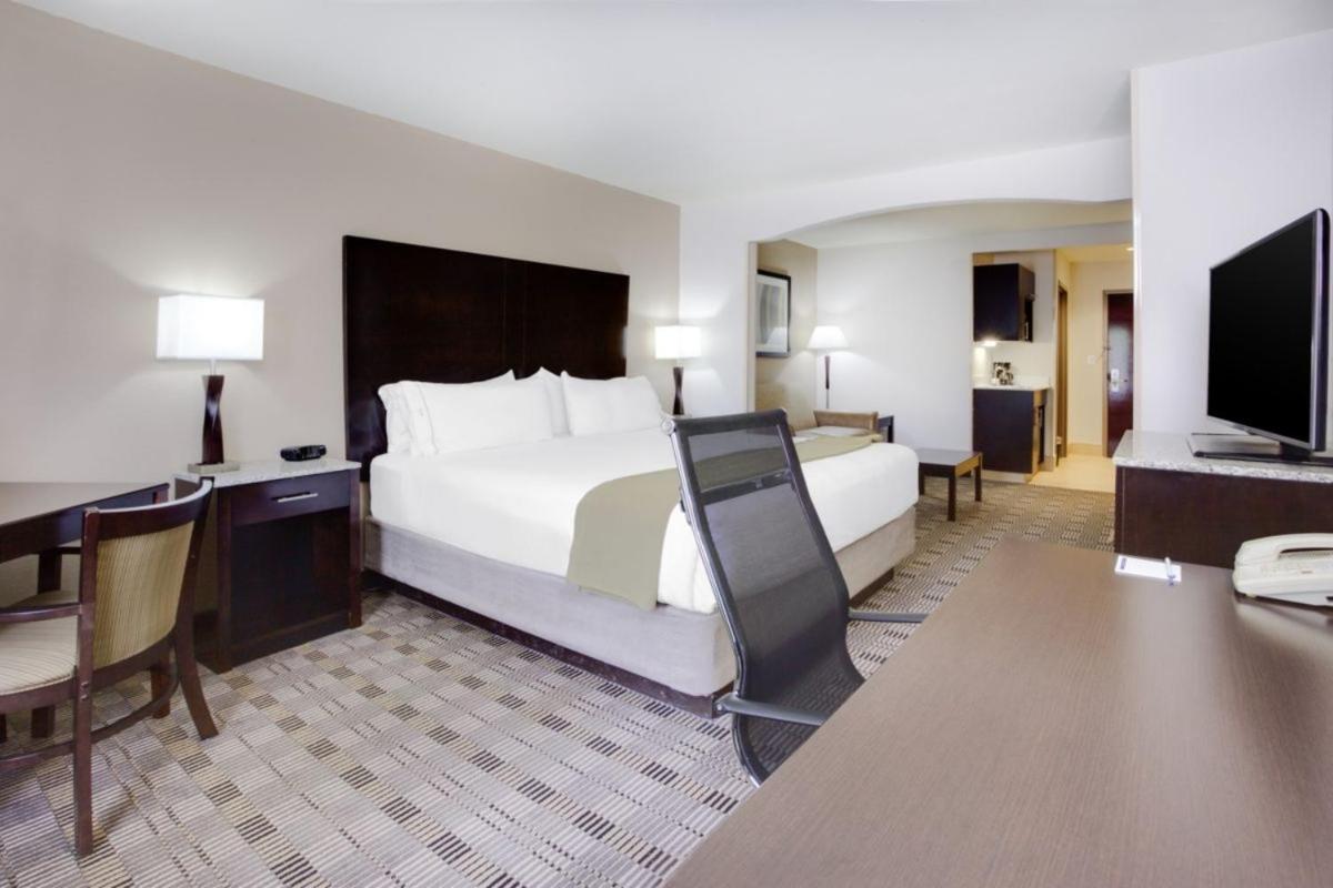 King Suite with Spa Bath - Non-Smoking at Holiday Inn Express Hotel & Suites Mebane by IHG