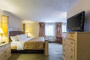 Room #49082513 at Baymont by Wyndham Omaha SW