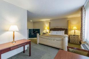 Room #49082513 at Baymont by Wyndham Omaha SW
