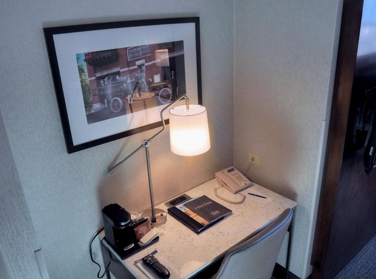 Queen Room at Kahler Grand Hotel