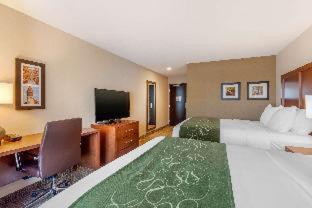 Room #417275006 at Comfort Inn & Suites Schenectady - Scotia