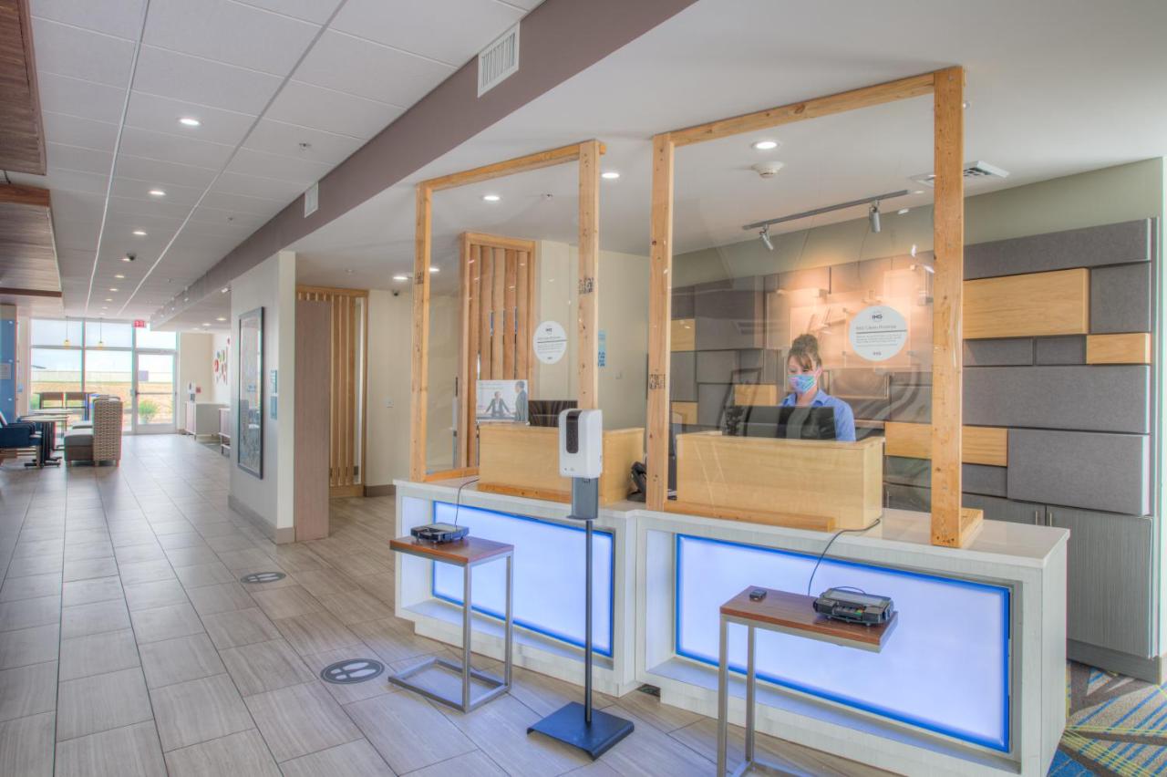  | Holiday Inn Express & Suites Remington, an IHG Hotel