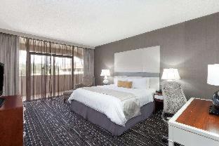 Room #18263822 at Sonesta Atlanta Northwest Galleria - Marietta