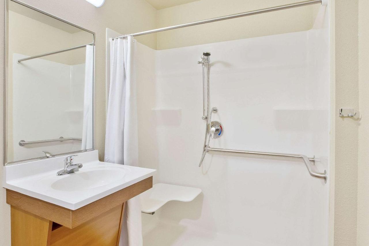 Standard Double Room with Roll-In Shower - Disability Access/Non-Smoking at WoodSpring Suites Gainesville I-75