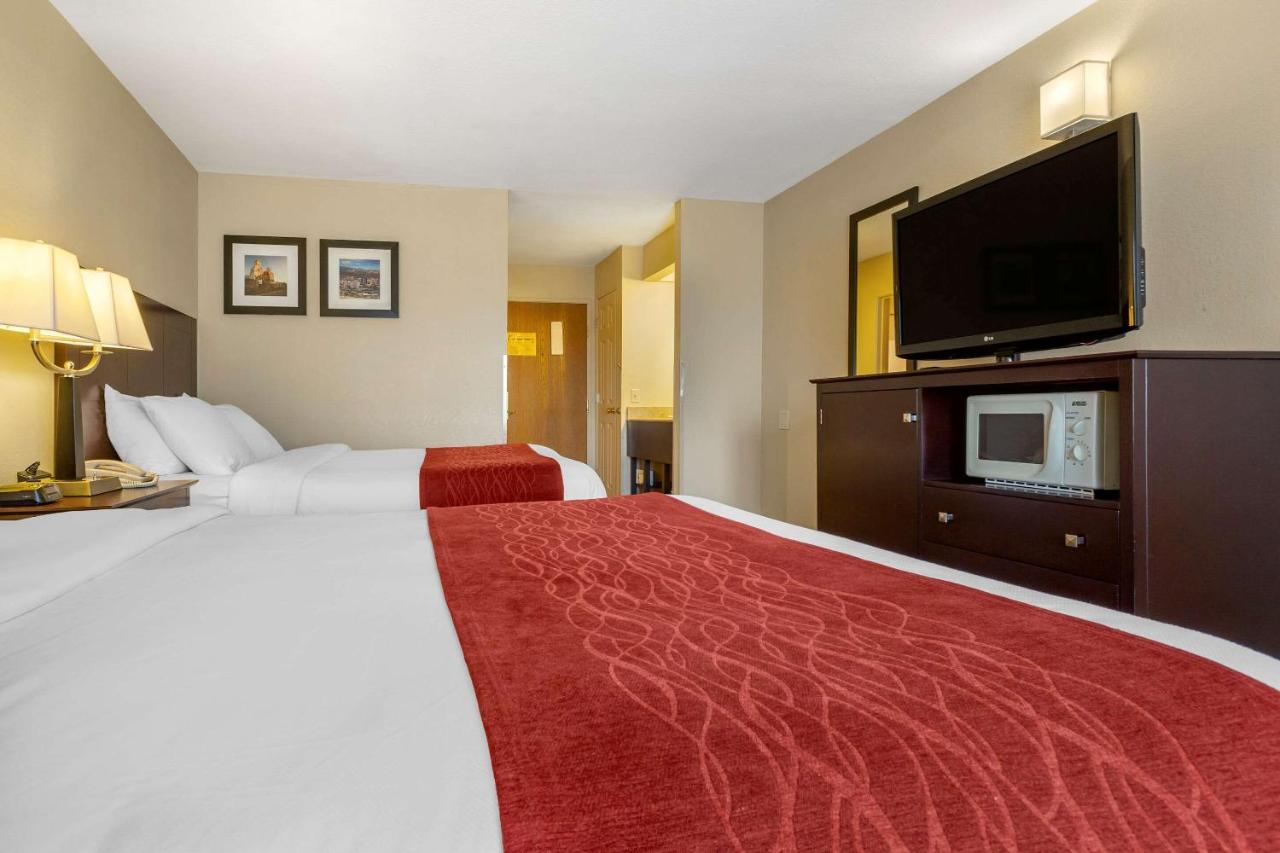 Queen Room with Two Queen Beds - Non-Smoking at Comfort Inn & Suites North Tucson - Marana