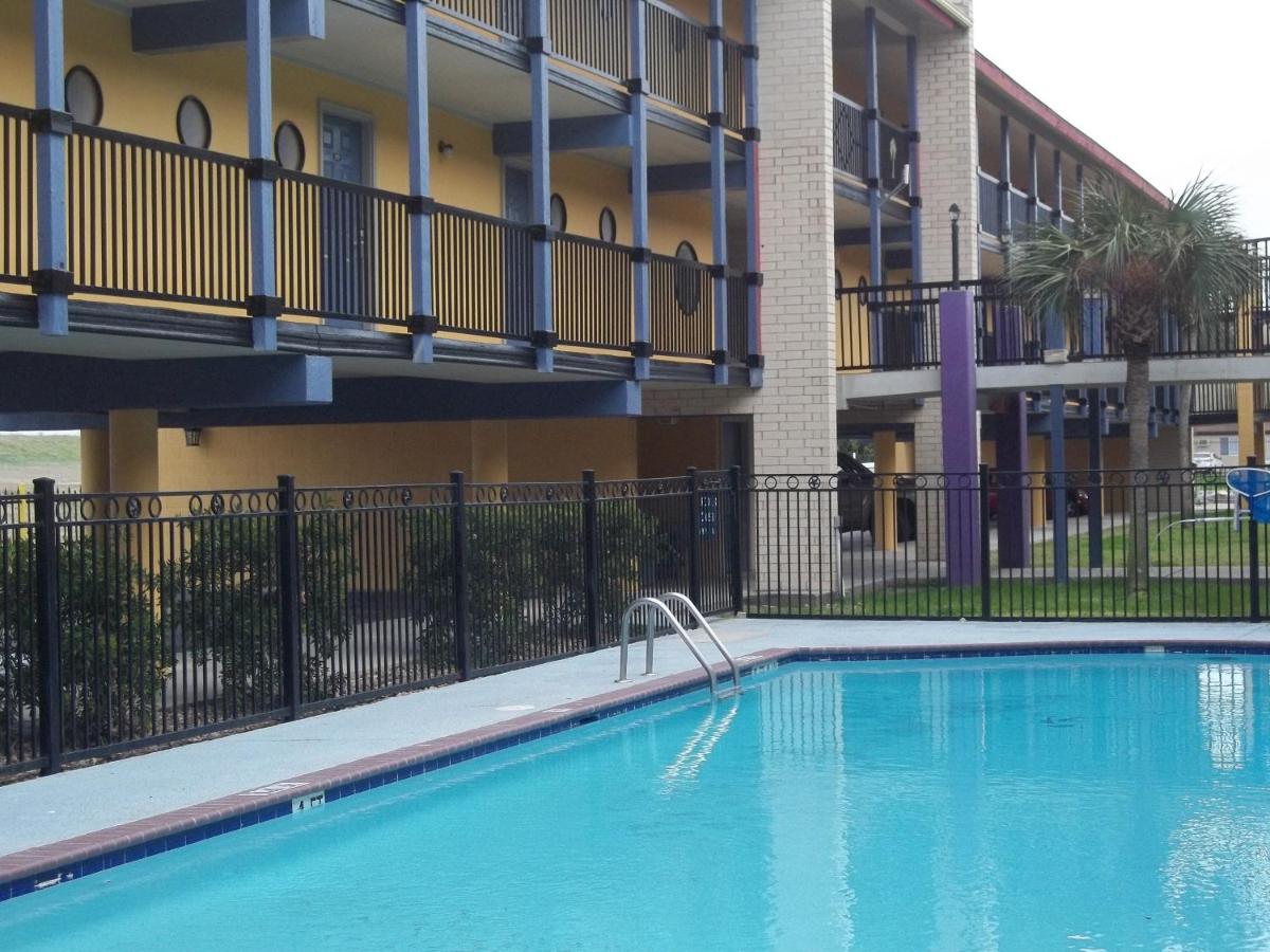 | Scottish Inns Galveston