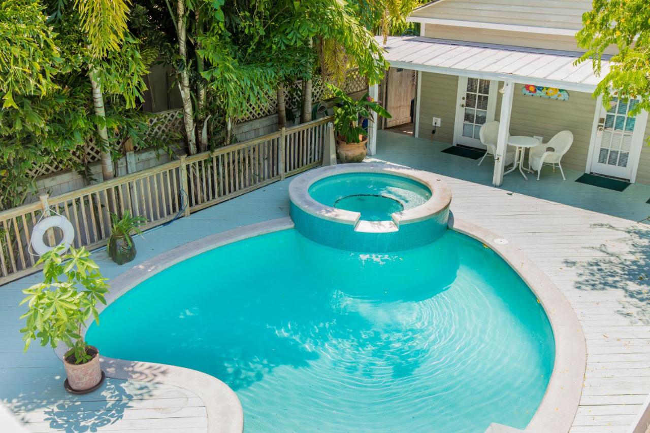  | Key West Villas