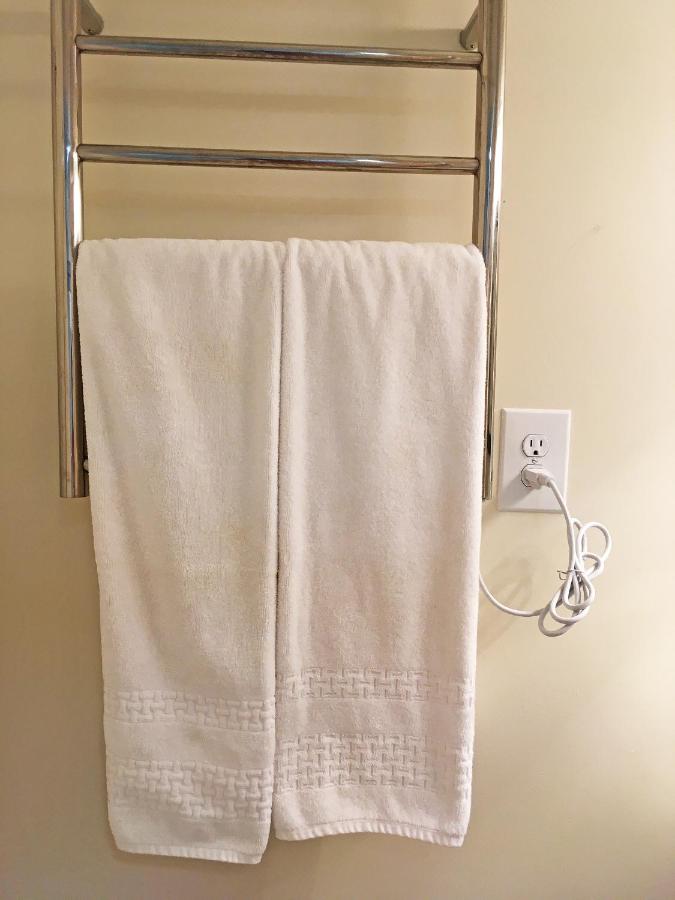  | Morris House Hotel