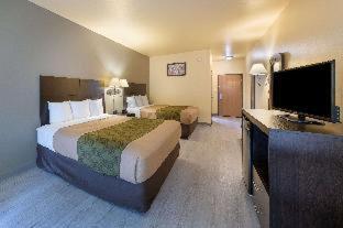 Room #35140607 at Econo Lodge Inn & Suites Bridgeport