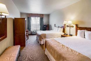 Room #35140607 at Econo Lodge Inn & Suites Bridgeport