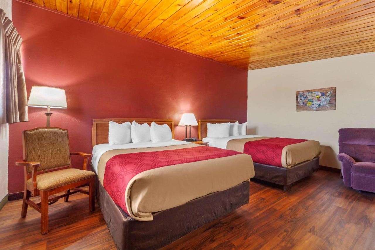 | Harmony Inn & Suites