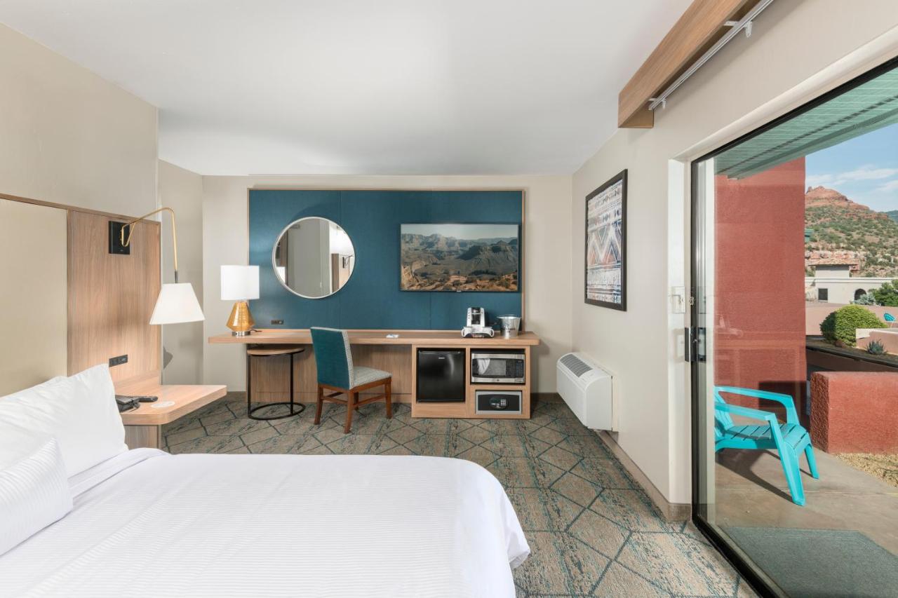 King Handicap Accessible with Mountain View at Matterhorn Inn