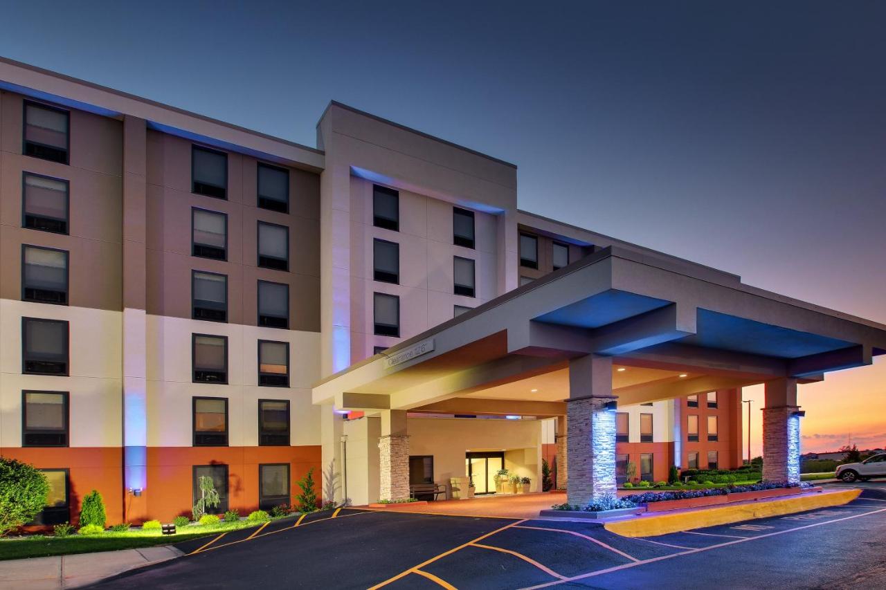 | Holiday Inn Express Atlantic City W Pleasantville, an IHG Hotel