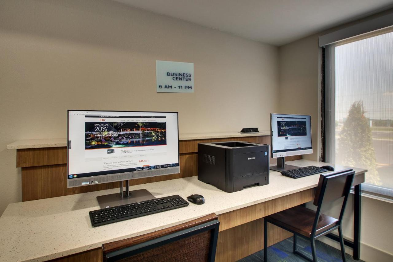 | Holiday Inn Express Atlantic City W Pleasantville, an IHG Hotel