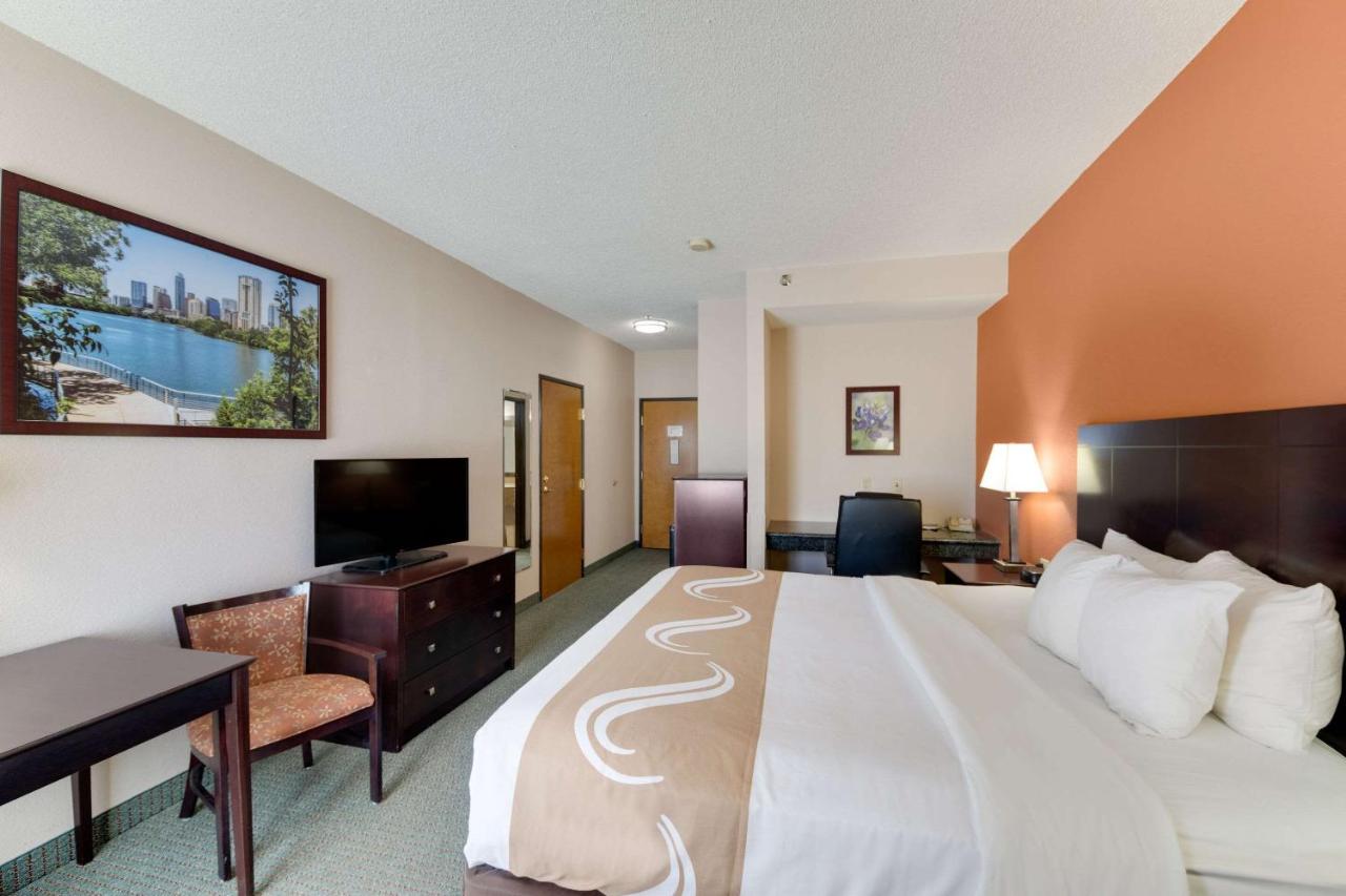 King Room - Non-Smoking at Quality Inn Cedar Park - Austin Northwest