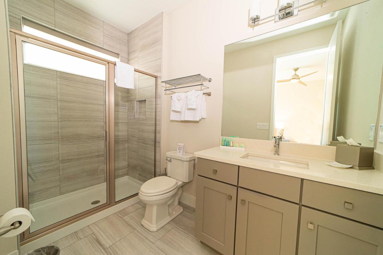  | Spacious Home in Bears Den Near Disney with Private Pool & Resort Amenities - 7928JC