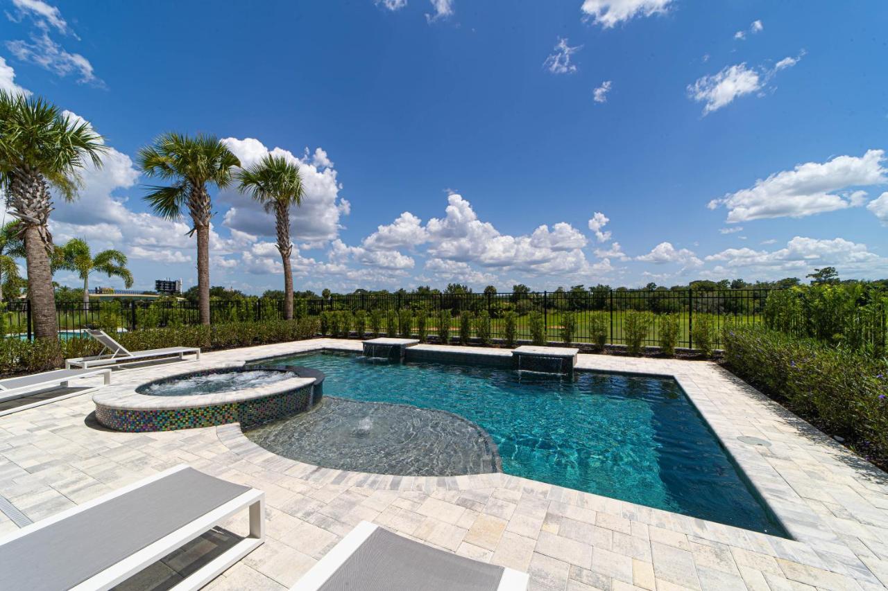 | Spacious Home in Bears Den Near Disney with Private Pool & Resort Amenities - 7928JC