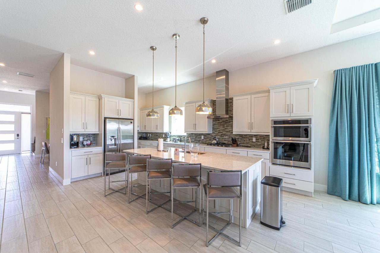 | Spacious Home in Bears Den Near Disney with Private Pool & Resort Amenities - 7928JC