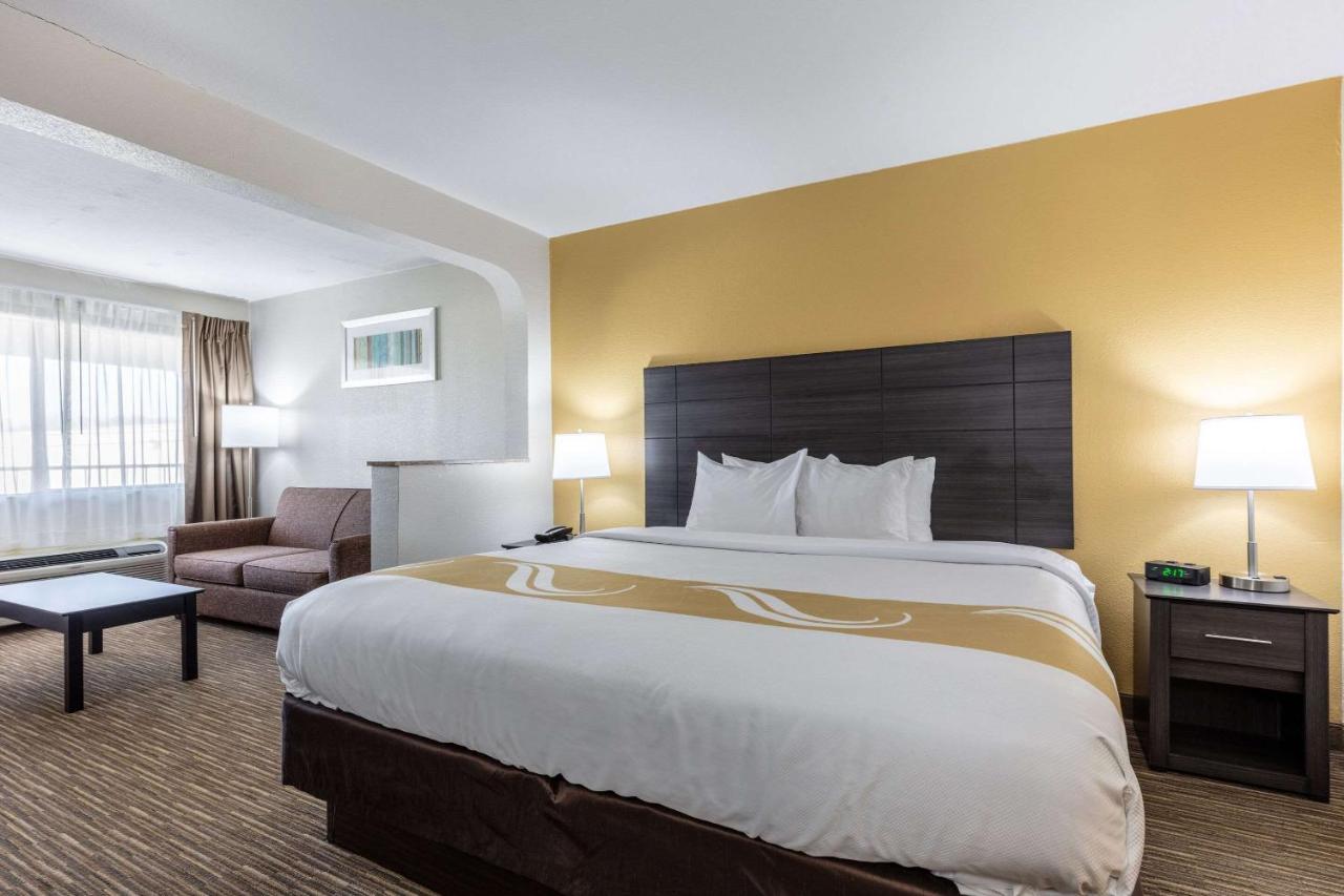 King Room - Smoking at Quality Inn Southaven - Memphis South