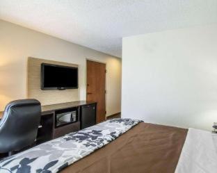 Room #179543311 at Sleep Inn South Joplin