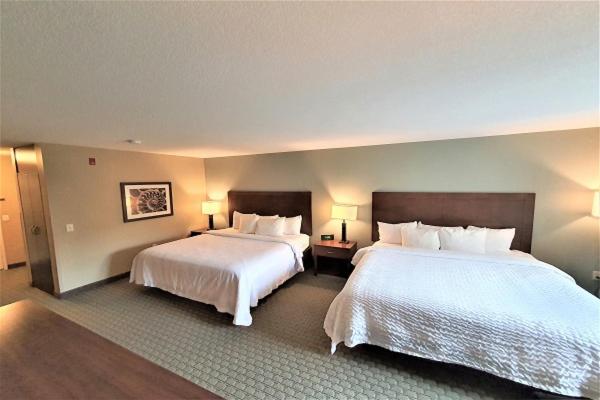 Deluxe King Room at AmeriVu Inn and Suites - Chisago City