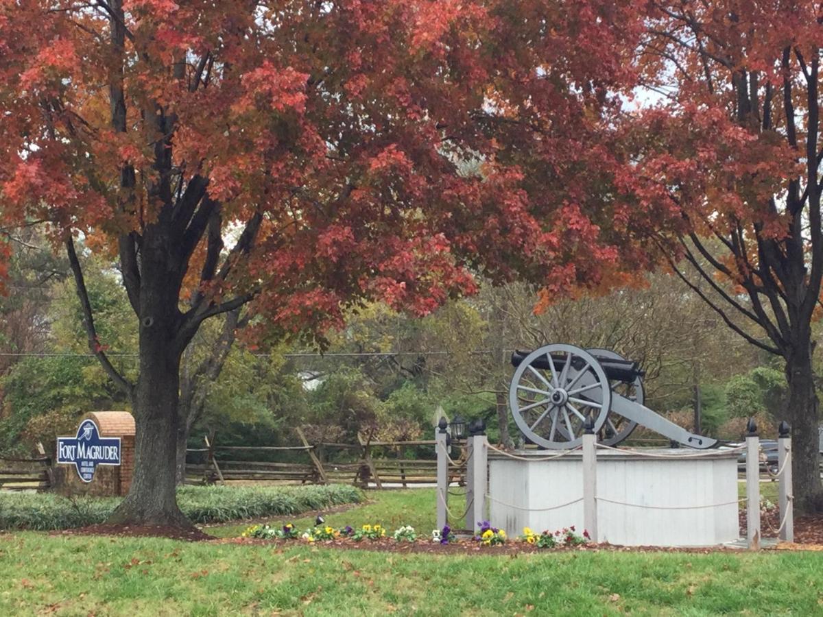 One-Bedroom Executive King Suite - Non-Smoking at Fort Magruder Historic Williamsburg, Trademark by Wyndham
