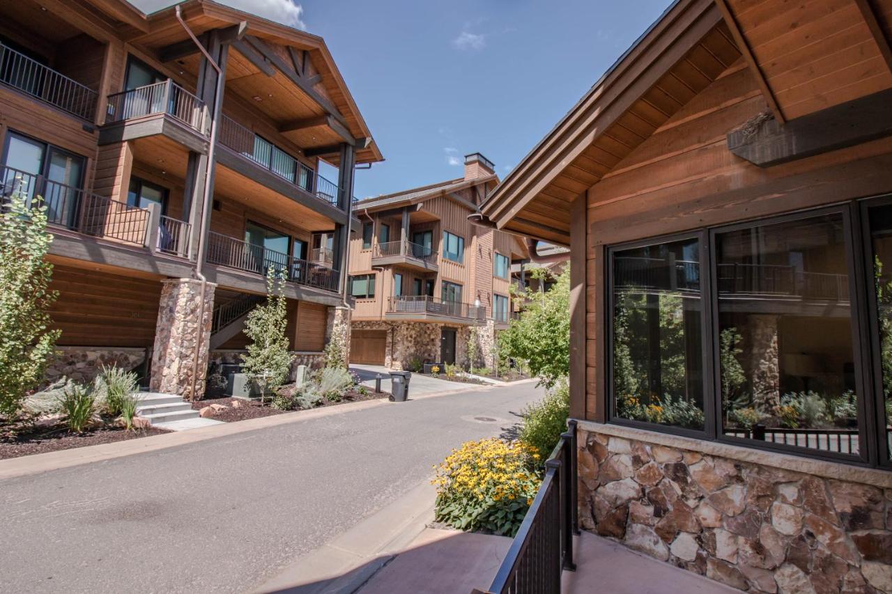 | Juniper Landing by Lespri Management