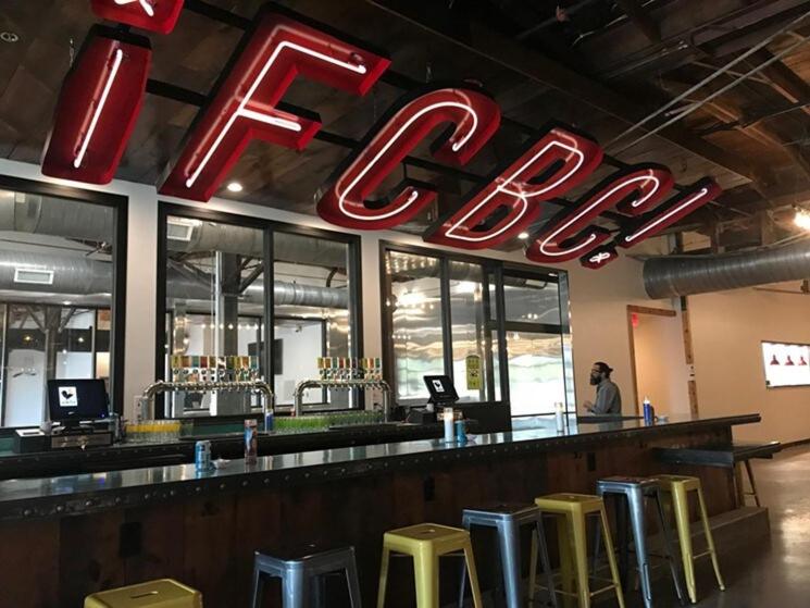 | Abode Dallas - The Cedars Downtown
