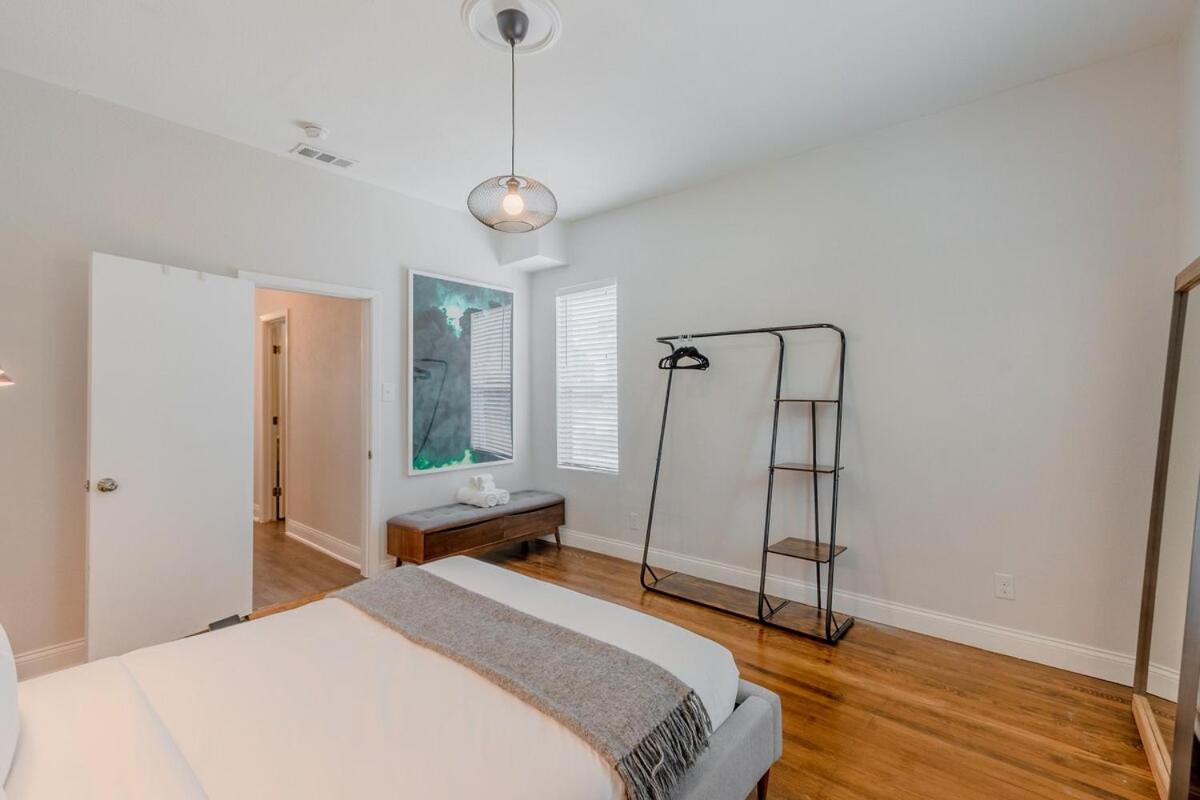 | Abode Dallas - The Cedars Downtown