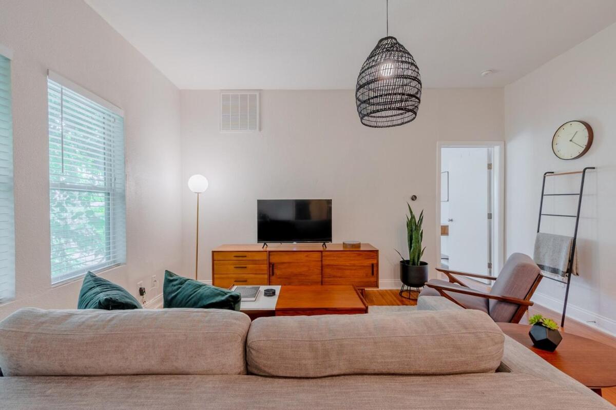  | Abode Dallas - The Cedars Downtown