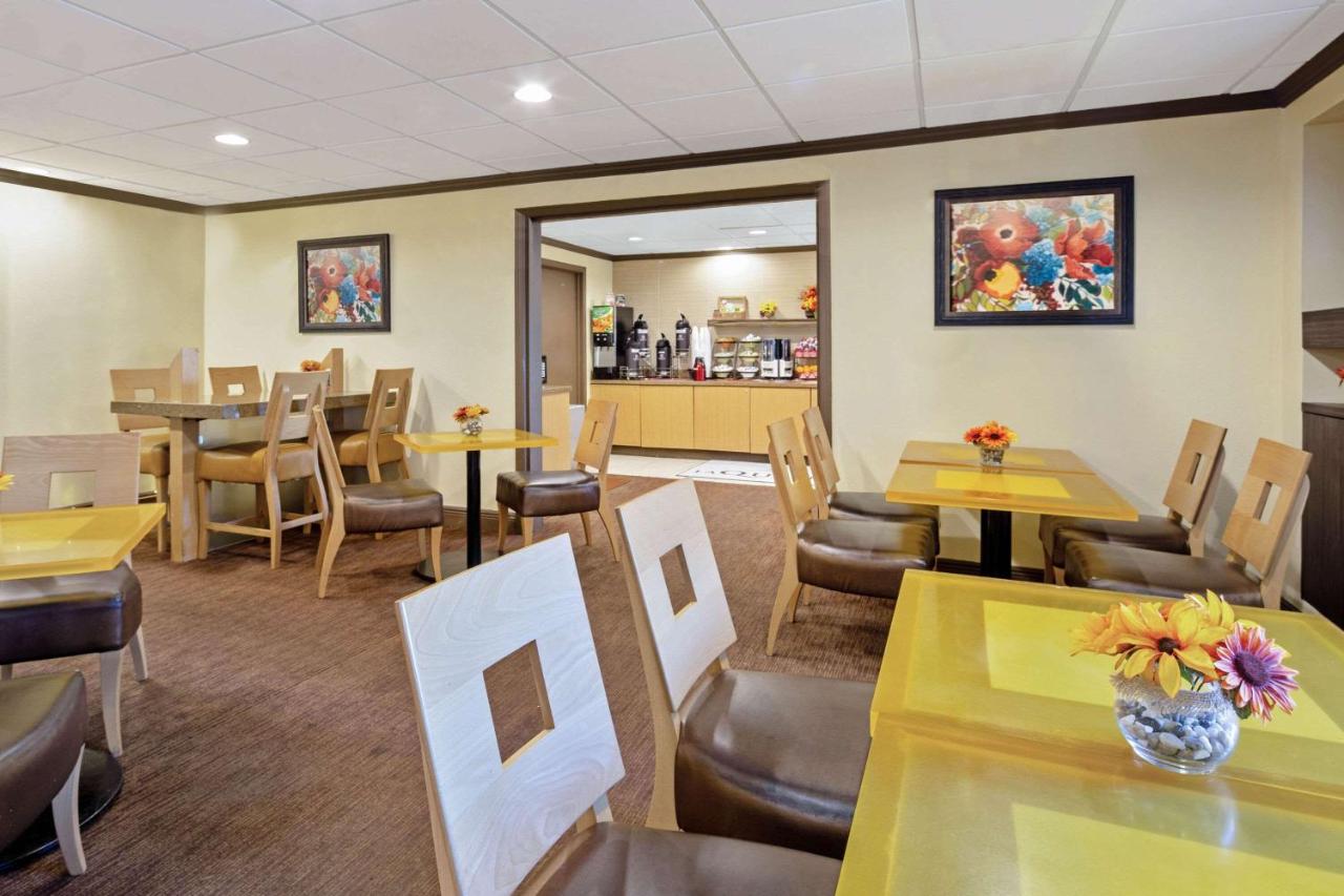 | La Quinta by Wyndham Miami Cutler Bay