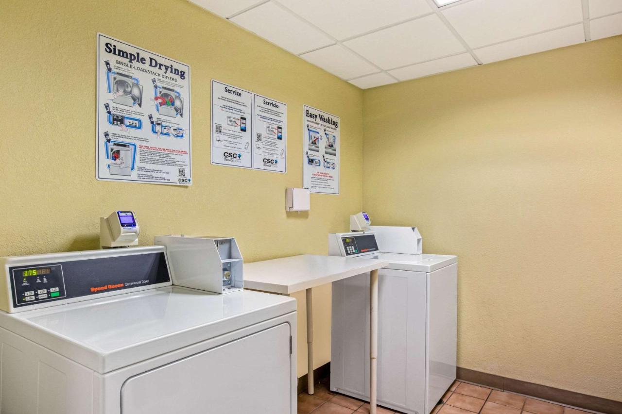 | La Quinta by Wyndham Miami Cutler Bay