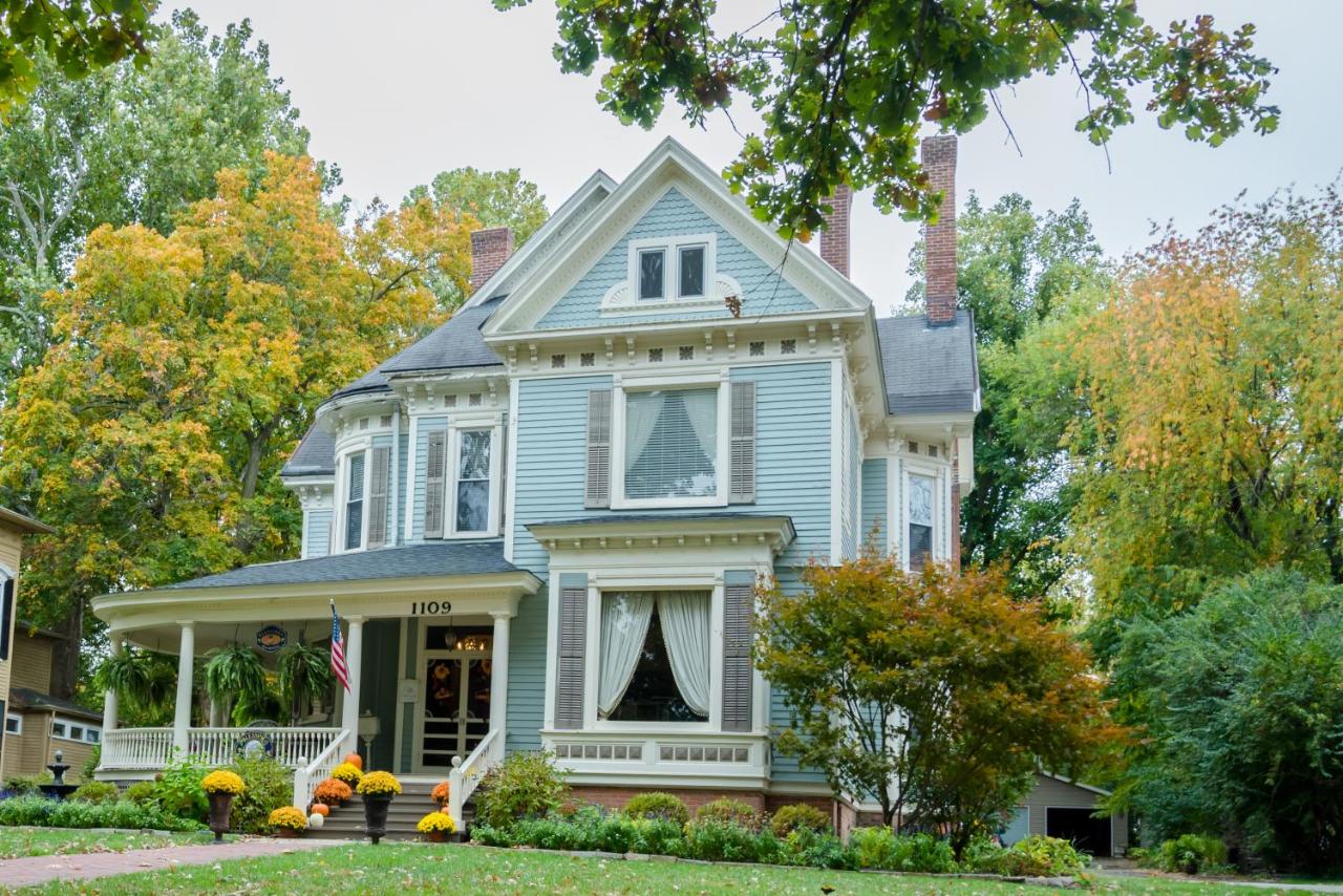 | Blessings on State Bed & Breakfast