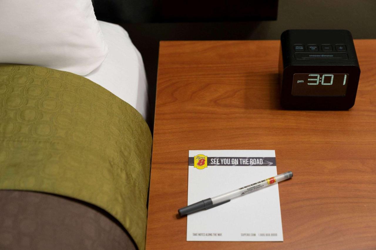 | Super 8 by Wyndham West Greenwich/Providence