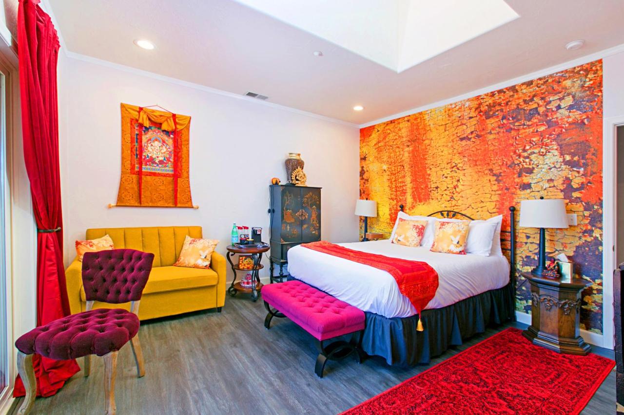| Quiet Mind Mountain Lodge, Retreat & Spa