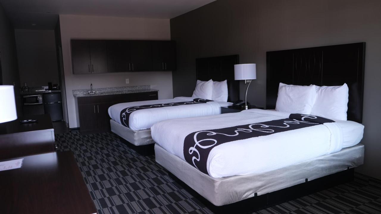  | Catoosa Inn & Suites