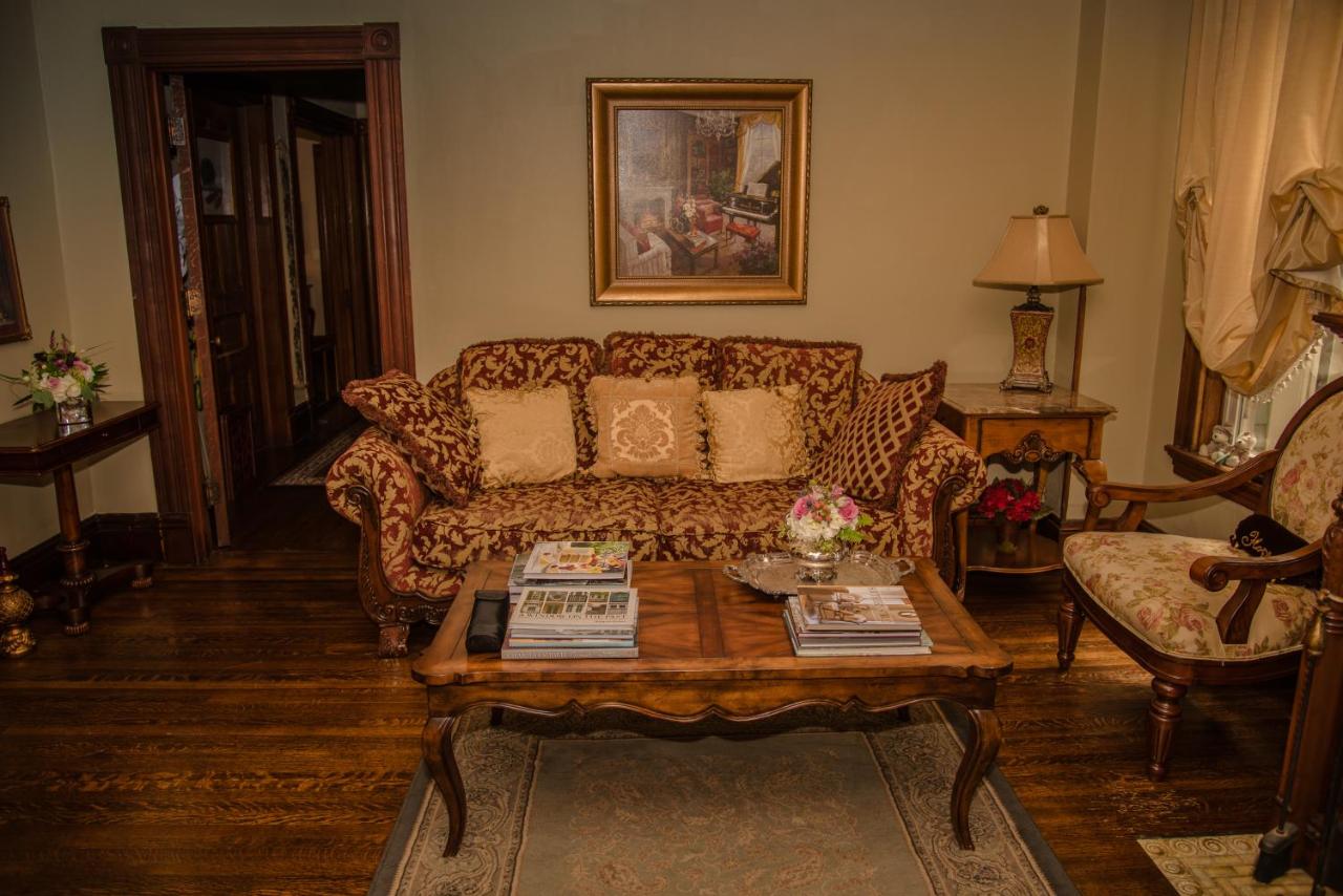 | Blessings on State Bed & Breakfast