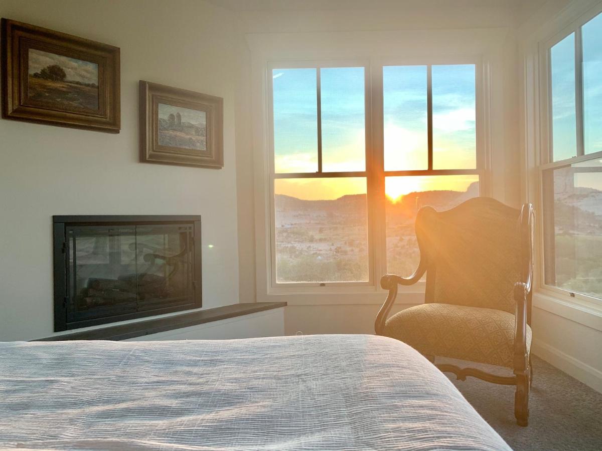 | Annie's Place Bed & Breakfast