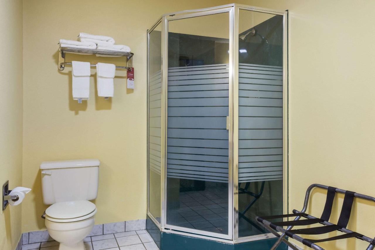 | Econo Lodge Saint Robert