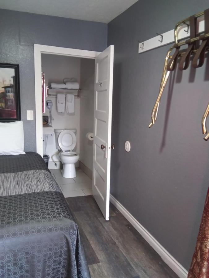 | Modoc Inn