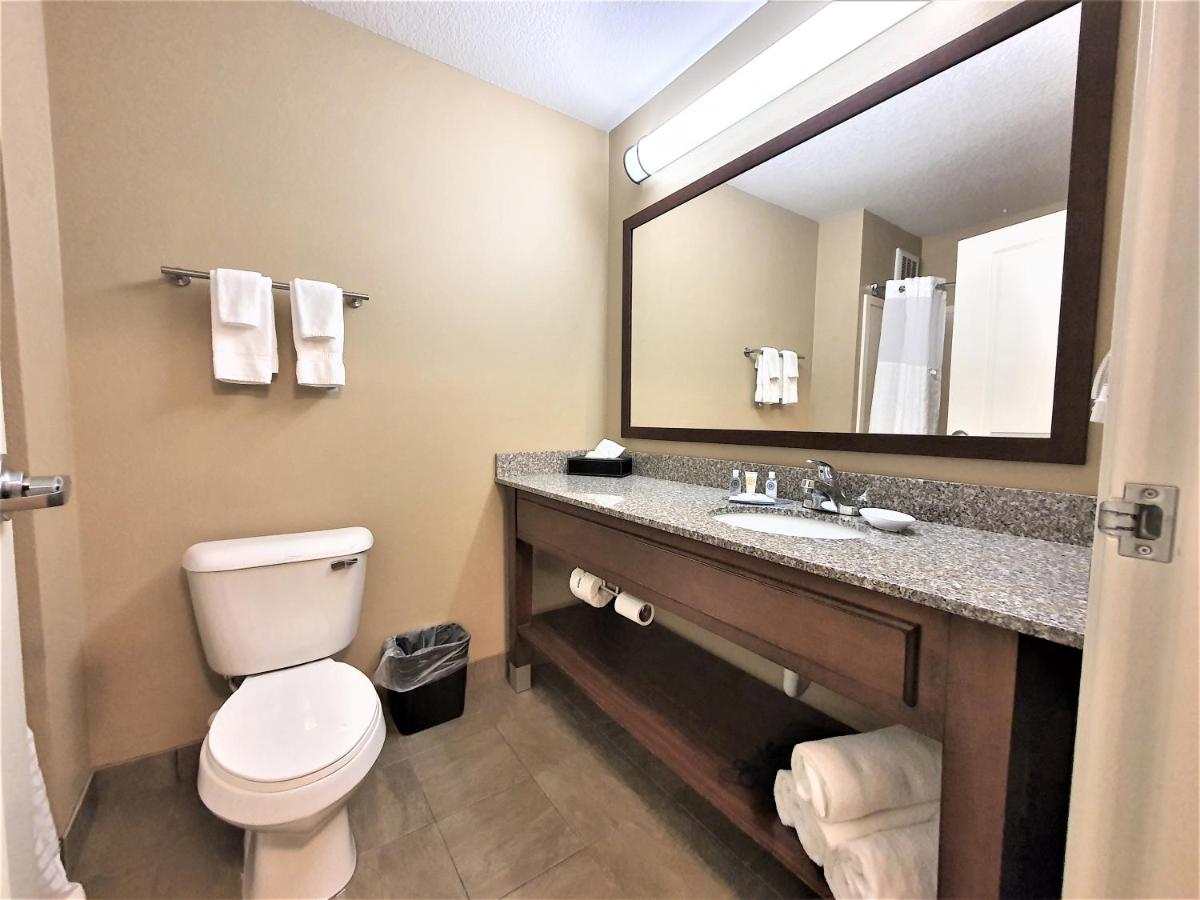 Apartment at AmeriVu Inn and Suites - Chisago City