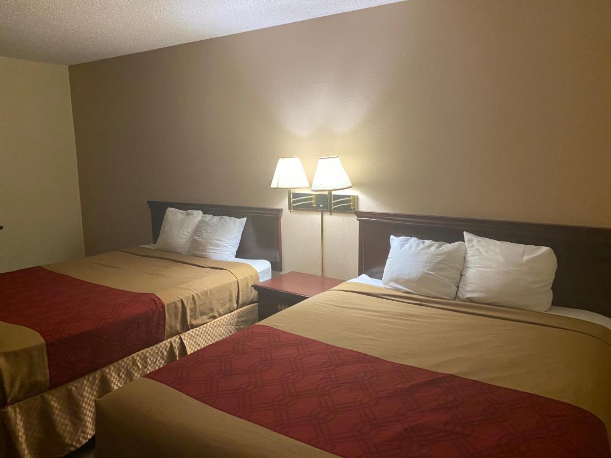 Double Room at Econo Lodge Inn & Suites El Paso West