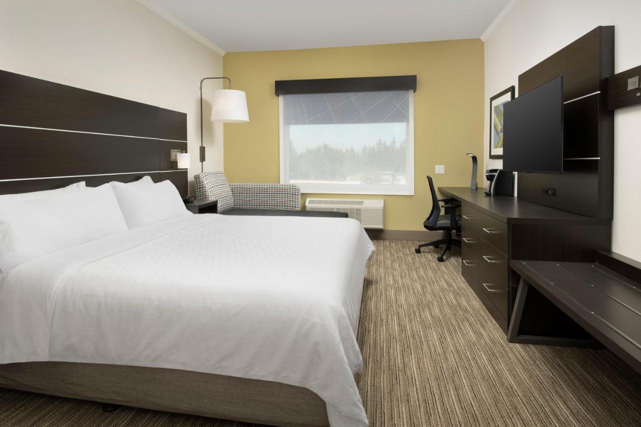  | Holiday Inn Express Hotel & Suites Puyallup (Tacoma Area)