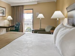 Room #51871352 at Best Western Plus Ahtanum Inn