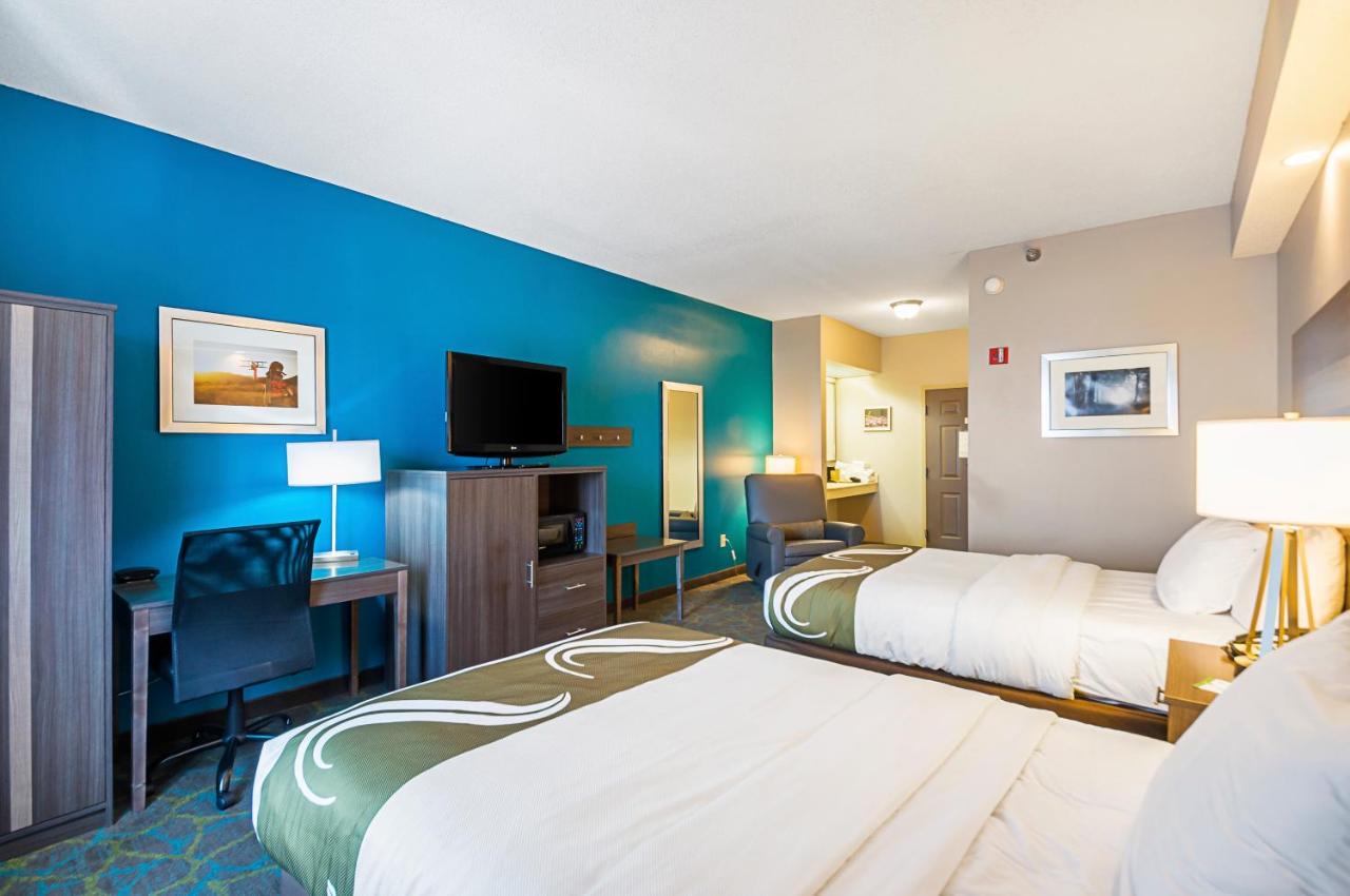 Double Room with Two Double Beds - Accessible/Non-Smoking at Quality Inn Harrisonburg I-81
