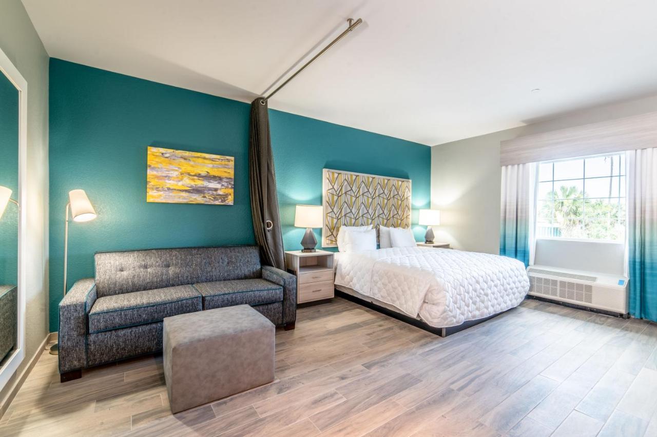 | Everglades Adventures Hotel Suites by Ivey House