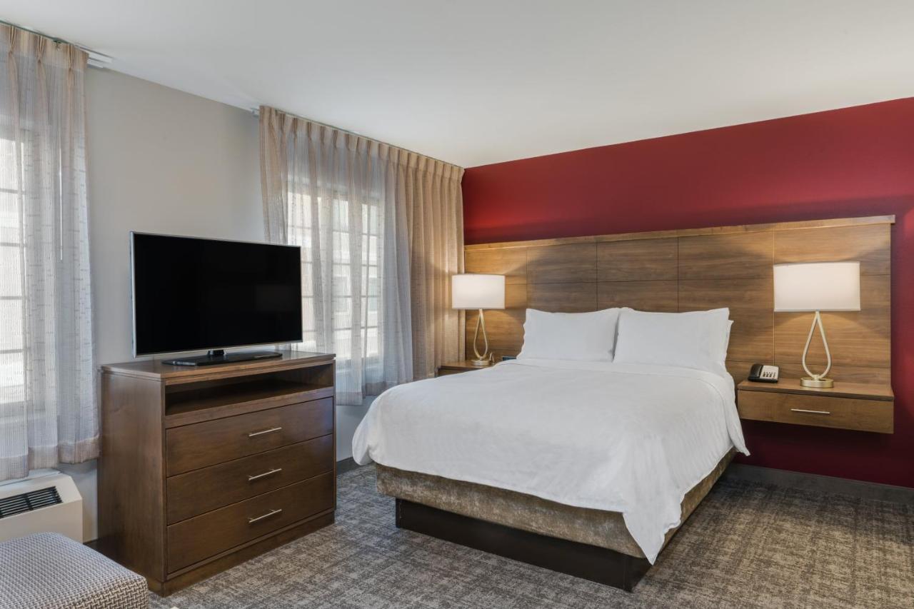 Studio Queen Suite with Tub - Non-Smoking at Staybridge Suites Anchorage by IHG
